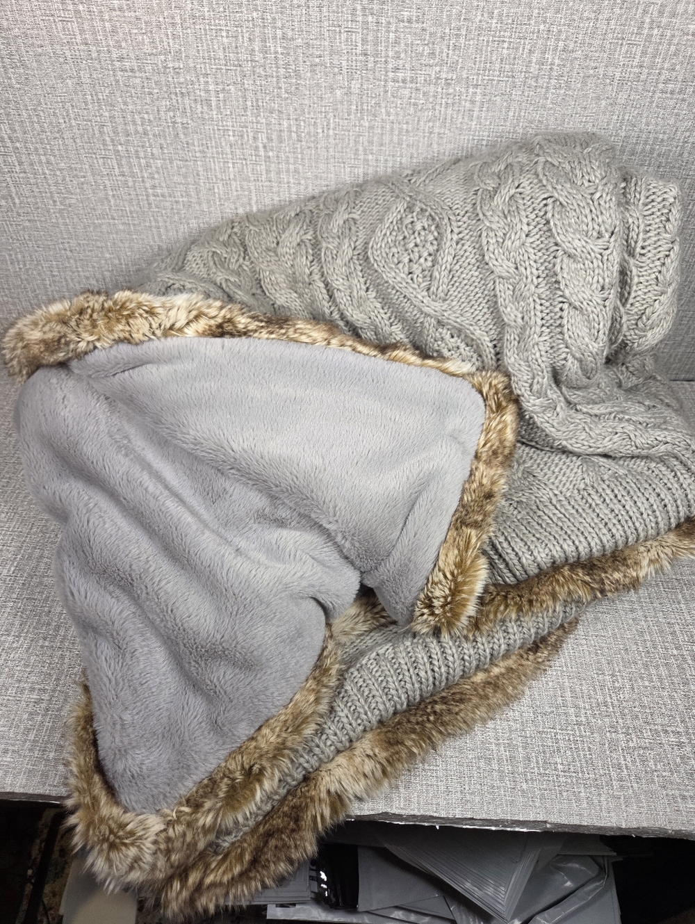 Martha Stewart Collection Gray Cable Knit Brown Faux Fur Blanket Throw 50x60